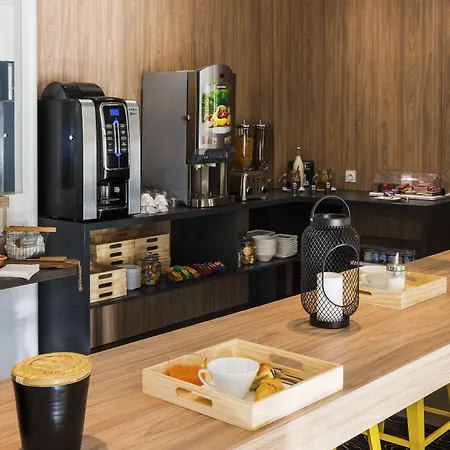 Aparthotel Teneo Maritime - Cite Du Vin