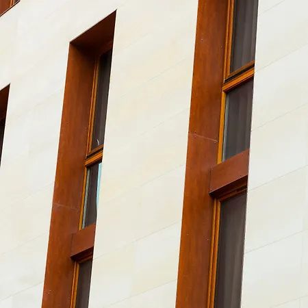 Aparthotel Teneo Maritime - Cite Du Vin 2*