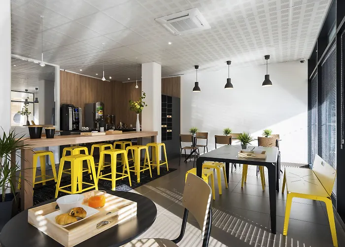 Apartahotel Ténéo Maritime Burdeos