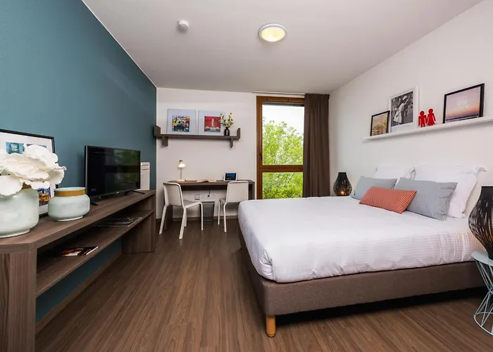 Hotel apartamentowy Teneo Maritime - Cite Du Vin Bordeaux