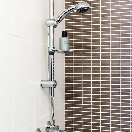 Aparthotel Teneo Maritime - Cite Du Vin