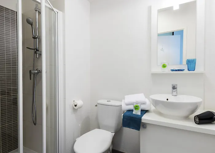 Apartahotel Ténéo Maritime Burdeos