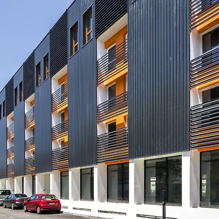 Aparthotel Teneo Maritime - Cite Du Vin