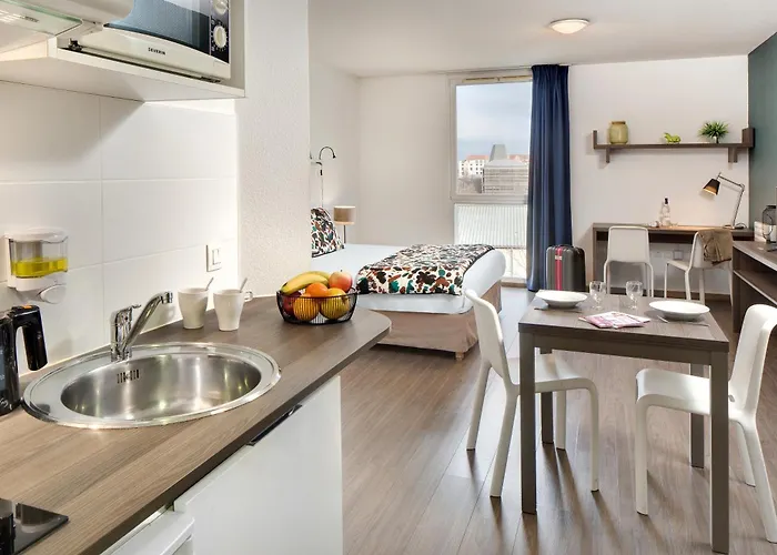 Aparthotel Teneo Maritime - Cite Du Vin 2*