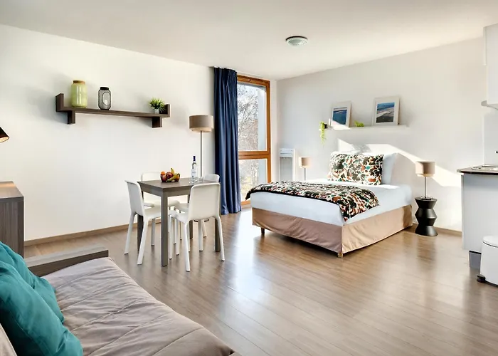 Teneo Maritime - Cite Du Vin Aparthotel