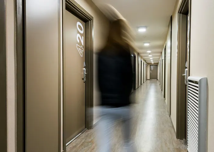 Teneo Maritime - Cite Du Vin 2* Bordeaux