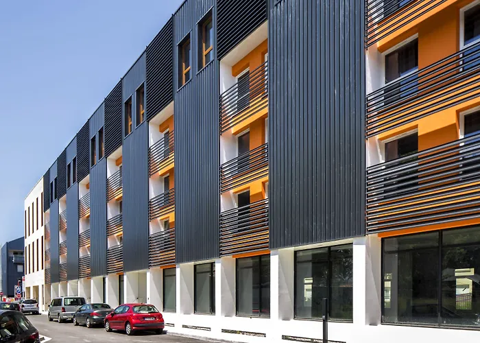 Aparthotel Teneo Maritime - Cite Du Vin