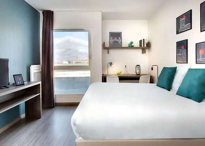 Aparthotel Teneo Maritime - Cite Du Vin